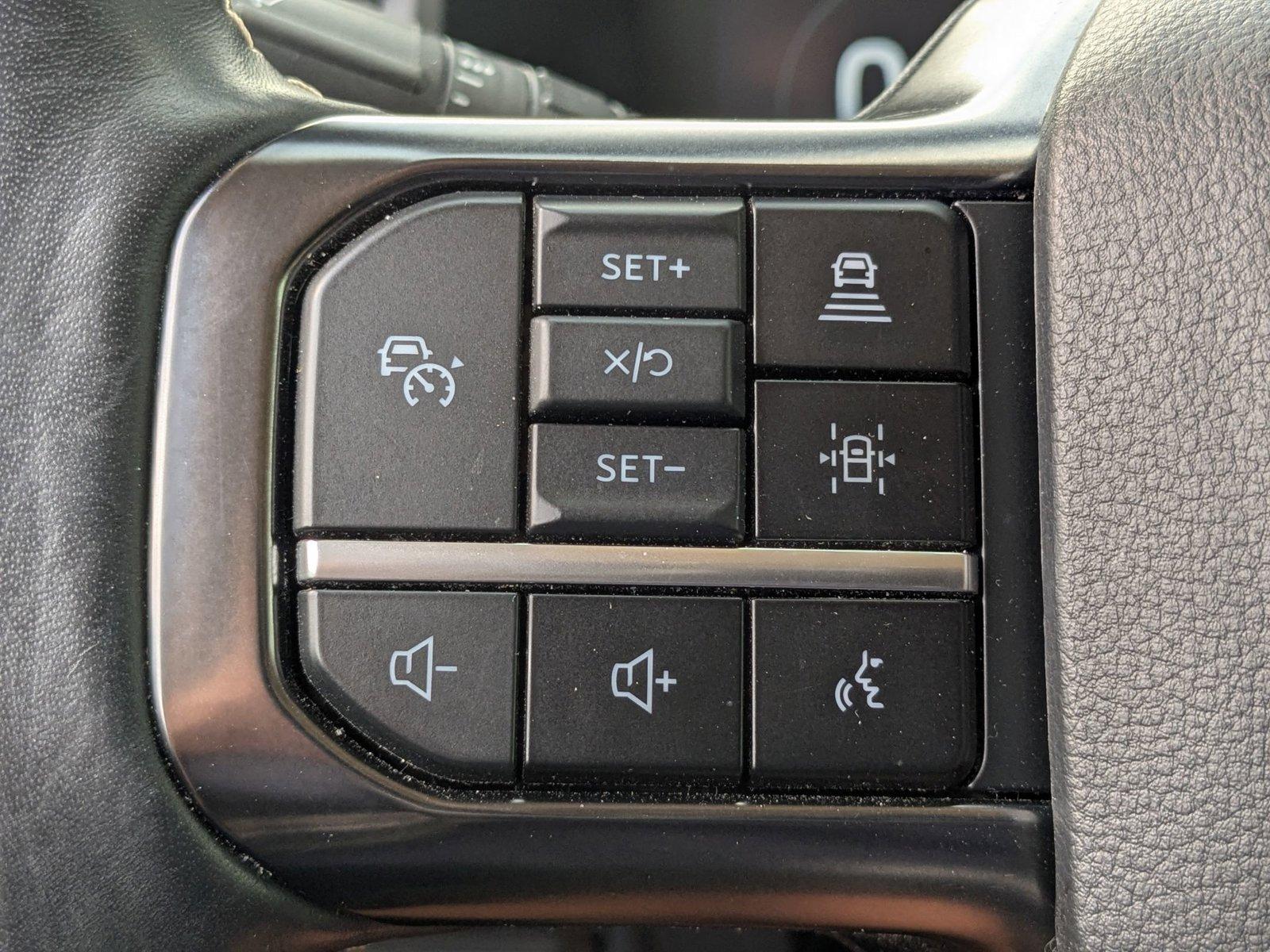 2024 Ford Expedition Vehicle Photo in St. Petersburg, FL 33713