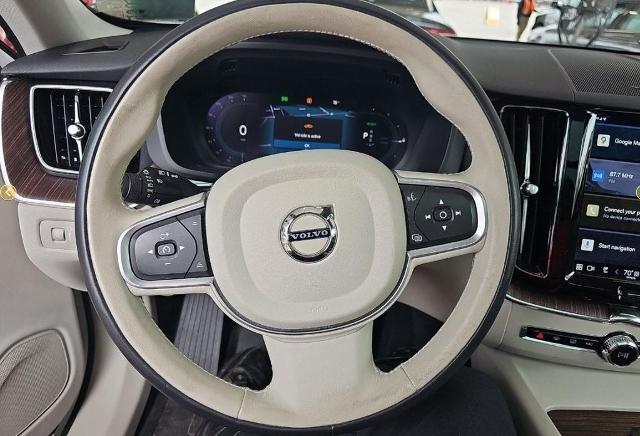 2022 Volvo XC60 Recharge Plug-In Hybrid Vehicle Photo in San Antonio, TX 78230