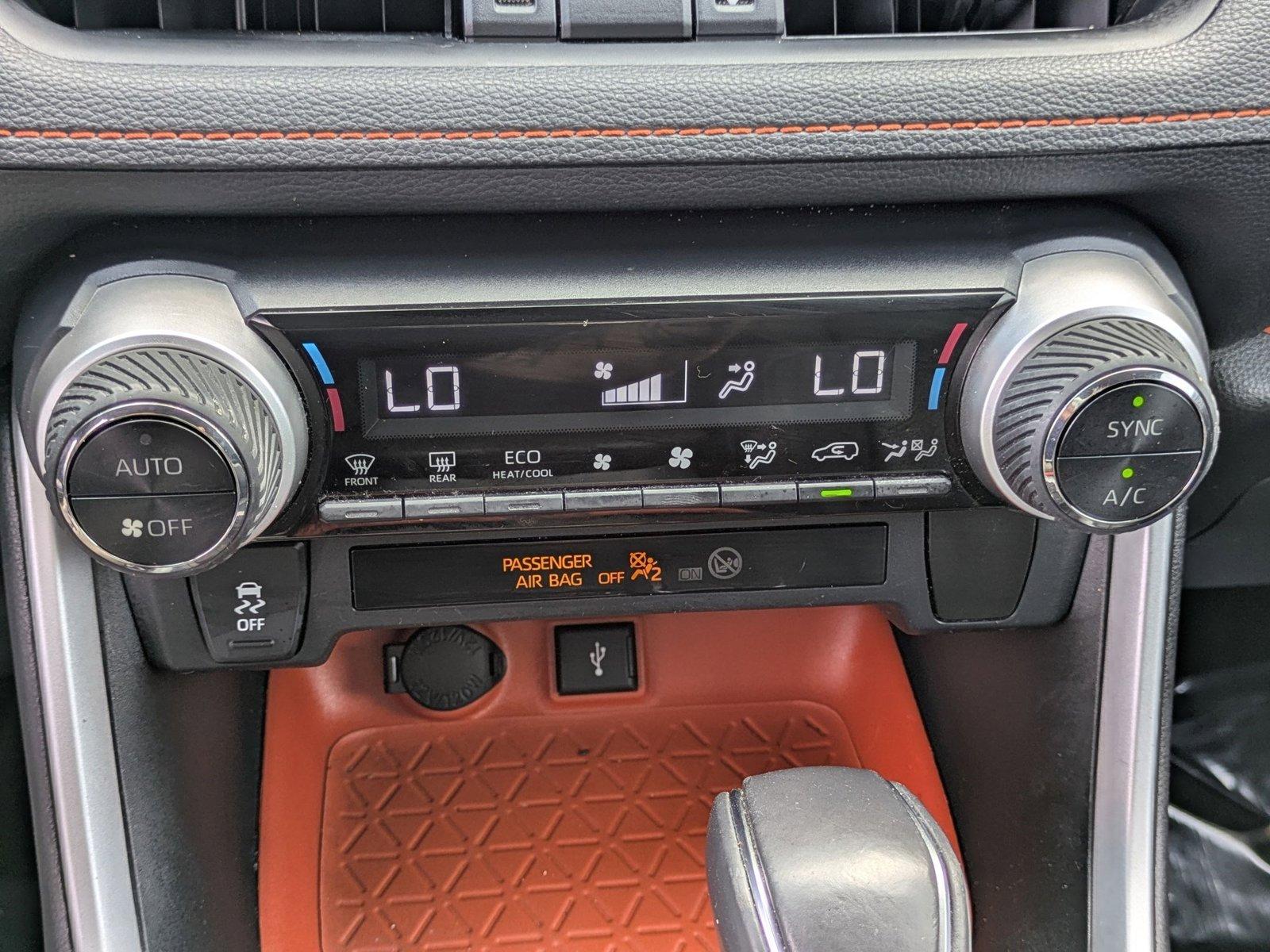 2020 Toyota RAV4 Vehicle Photo in Clearwater, FL 33764
