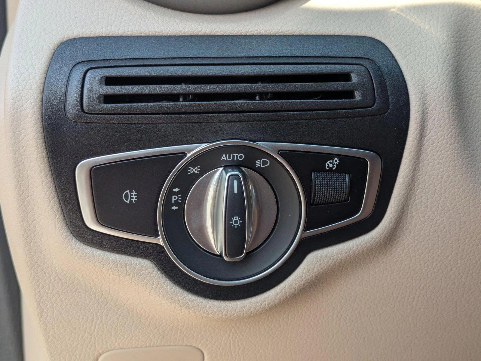 2021 Mercedes-Benz GLC Vehicle Photo in Sarasota, FL 34231