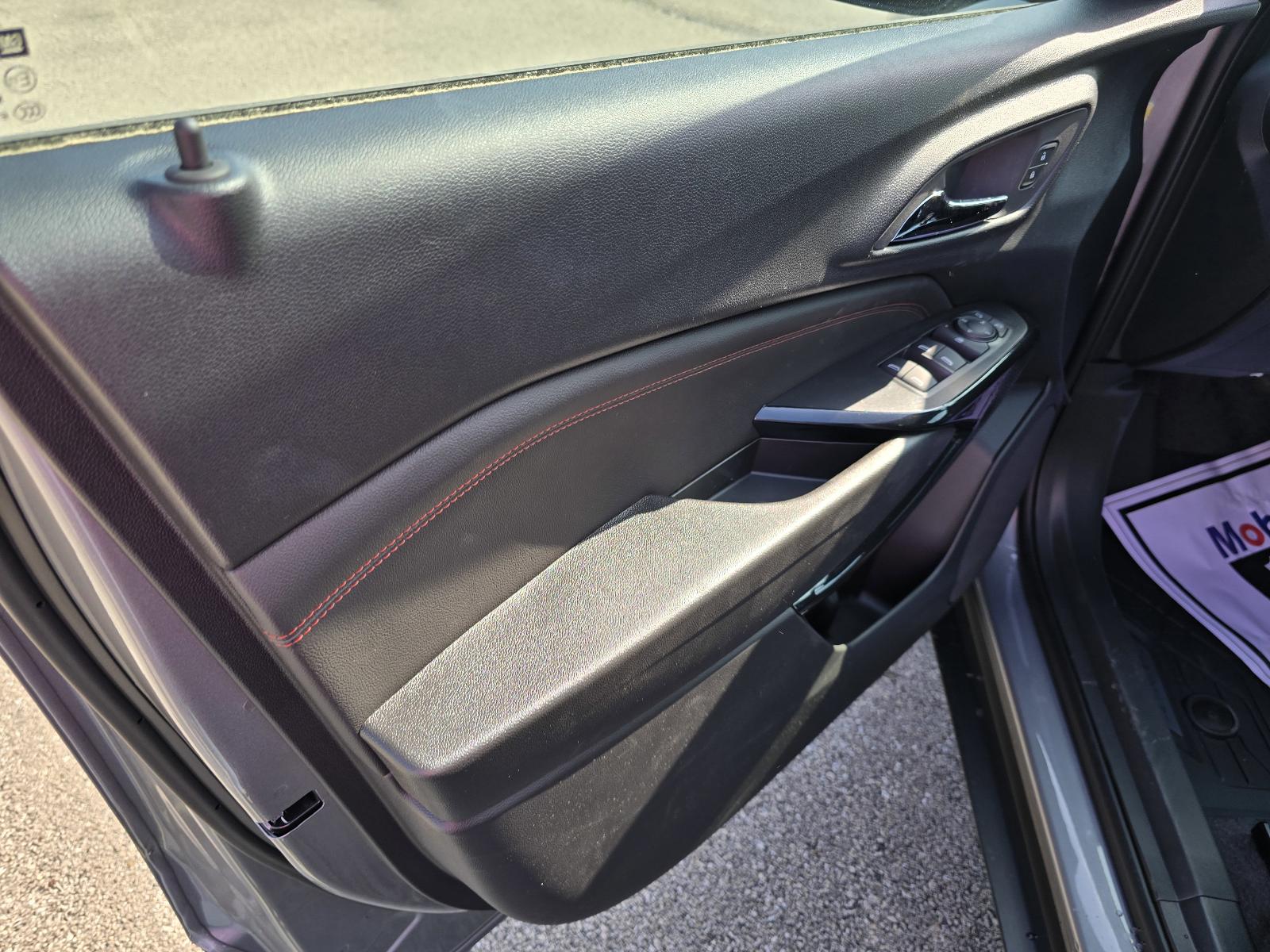 2025 Chevrolet Trax Vehicle Photo in Rolla, MO 65401