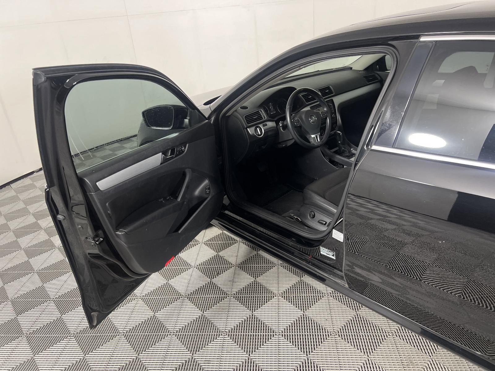 2013 Volkswagen Passat Vehicle Photo in Georgetown, TX 78626