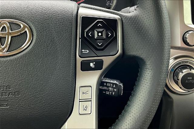 2022 Toyota 4Runner Vehicle Photo in Grapevine, TX 76051