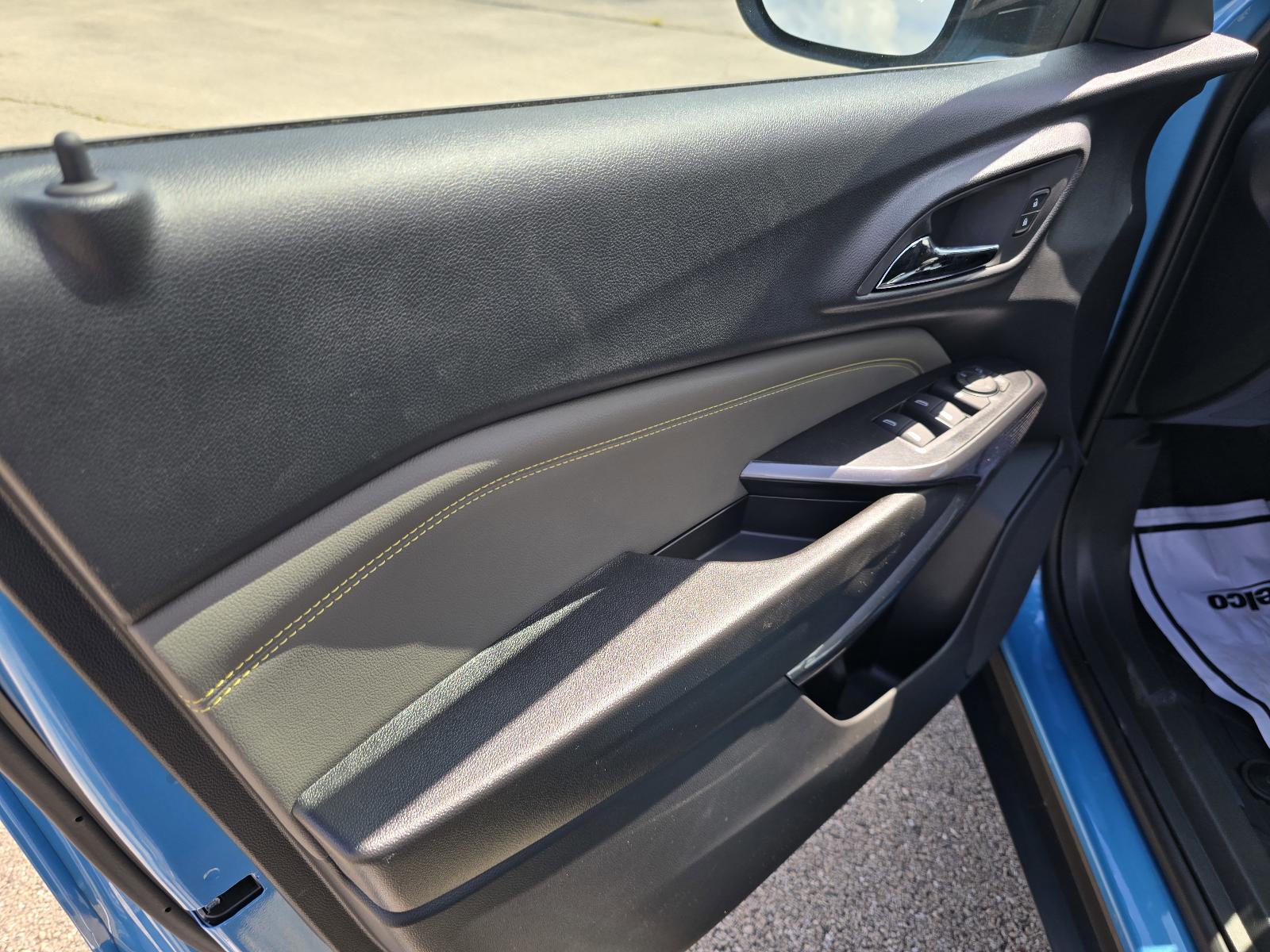 2025 Chevrolet Trax Vehicle Photo in Rolla, MO 65401