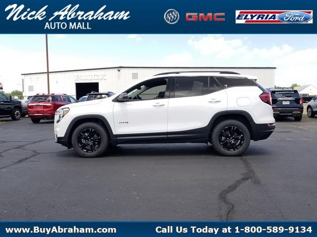 2022 GMC Terrain Vehicle Photo in ELYRIA, OH 44035-6349