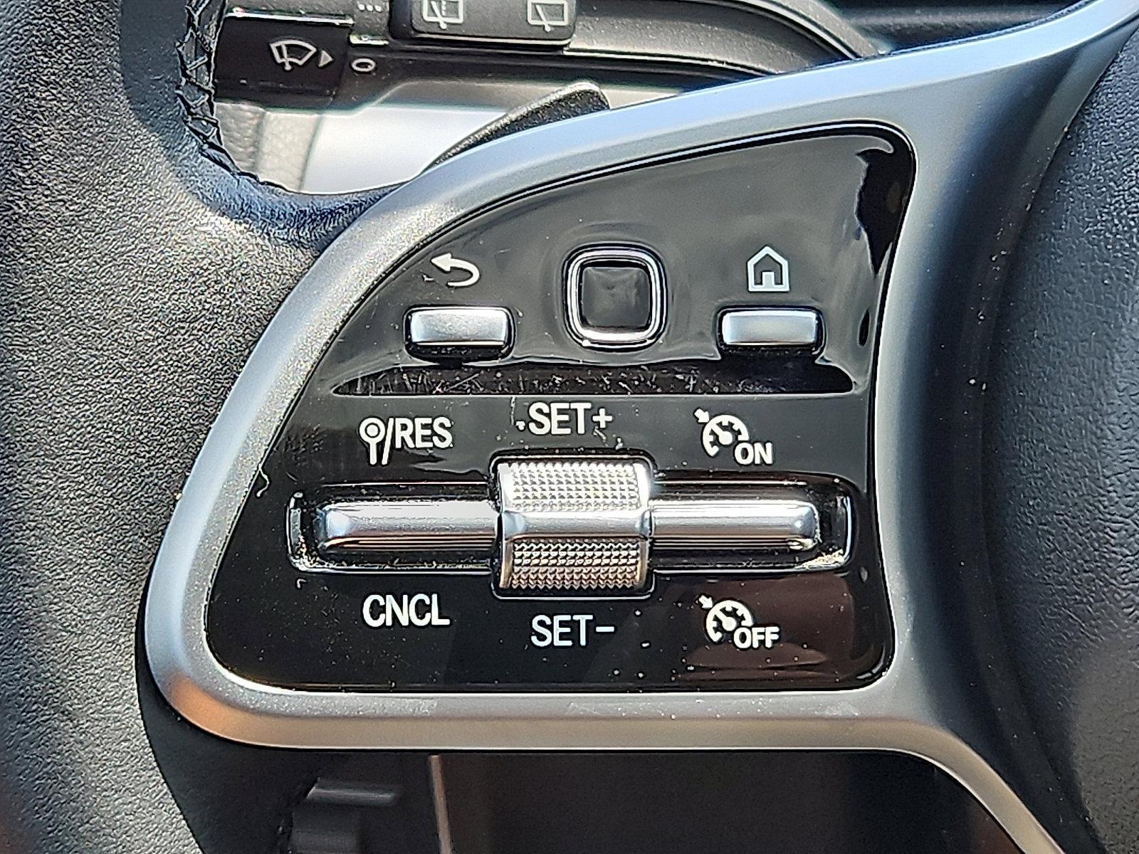 2021 Mercedes-Benz GLB Vehicle Photo in Trevose, PA 19053