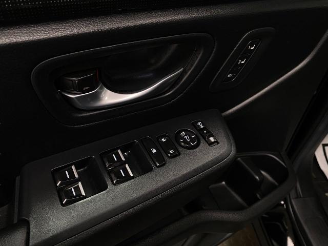 2024 Honda Pilot Vehicle Photo in Appleton, WI 54913