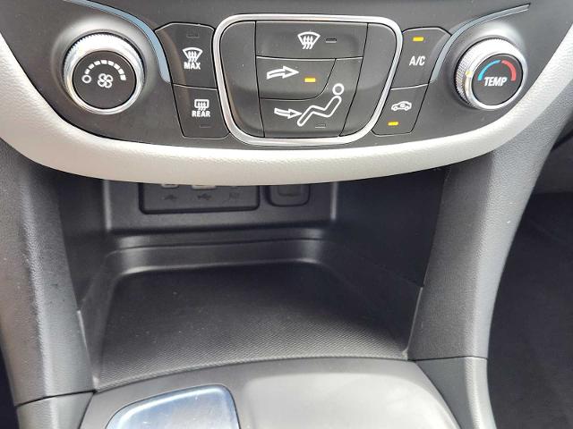 2022 Chevrolet Equinox Vehicle Photo in DENTON, TX 76210-9321