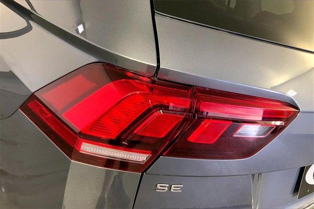 2024 Volkswagen Tiguan Vehicle Photo in KANSAS CITY, MO 64114-4502