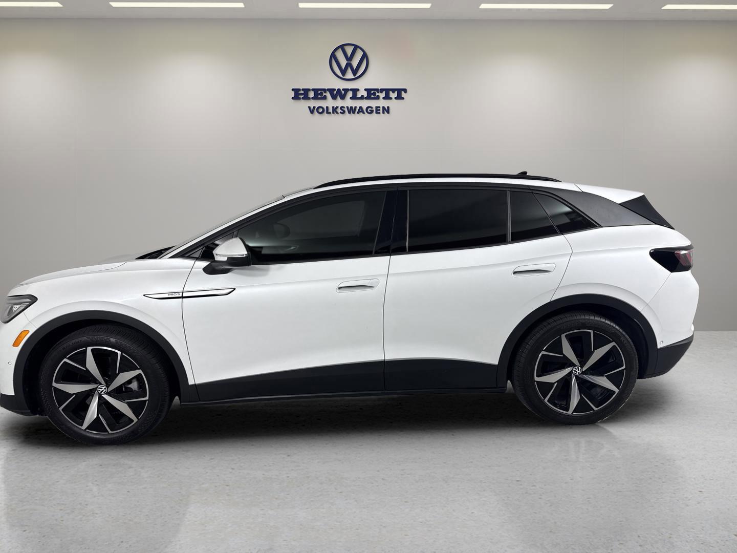 2023 Volkswagen ID.4 Vehicle Photo in Georgetown, TX 78626