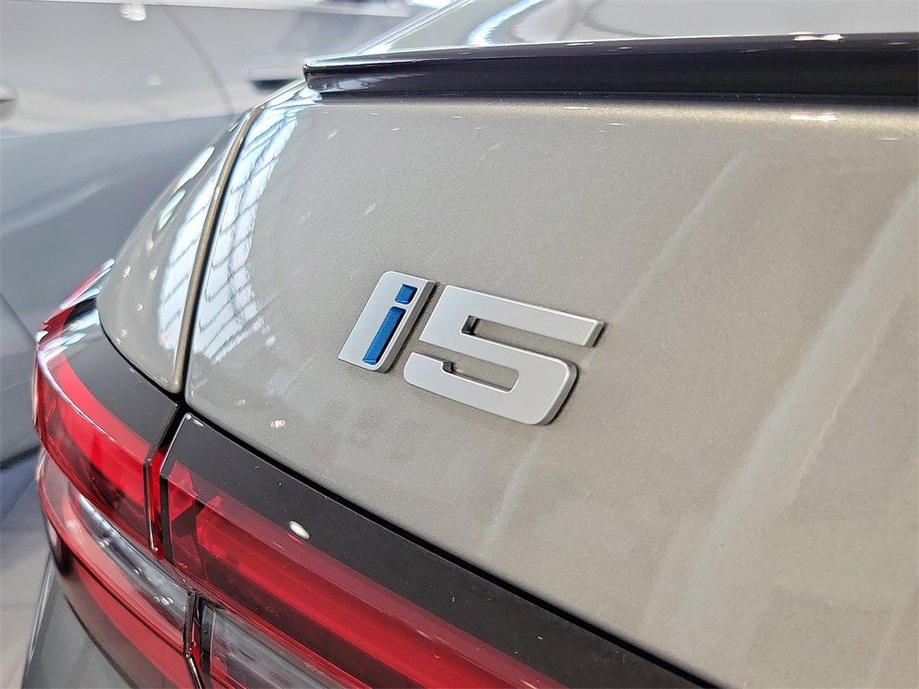 2024 BMW i5 Vehicle Photo in Muncy, PA 17756
