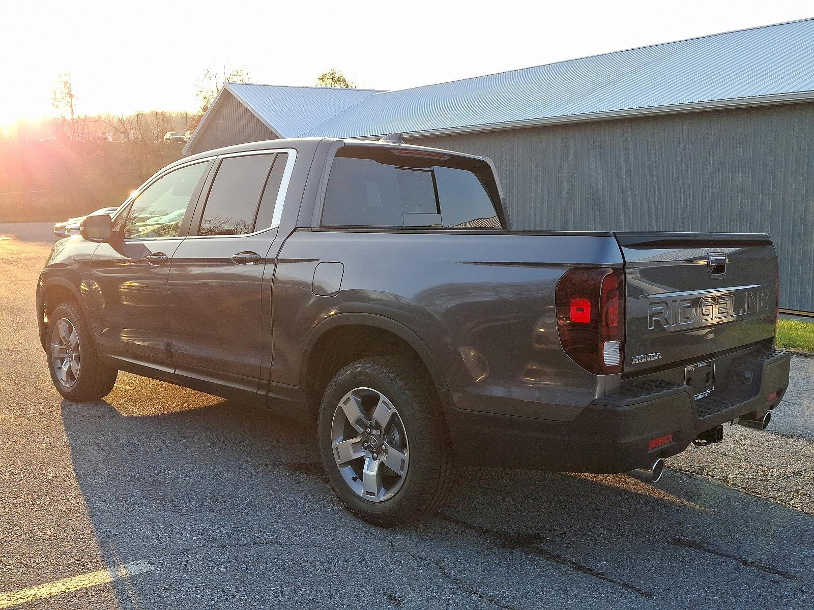 2025 Honda Ridgeline Vehicle Photo in Harrisburg, PA 17111