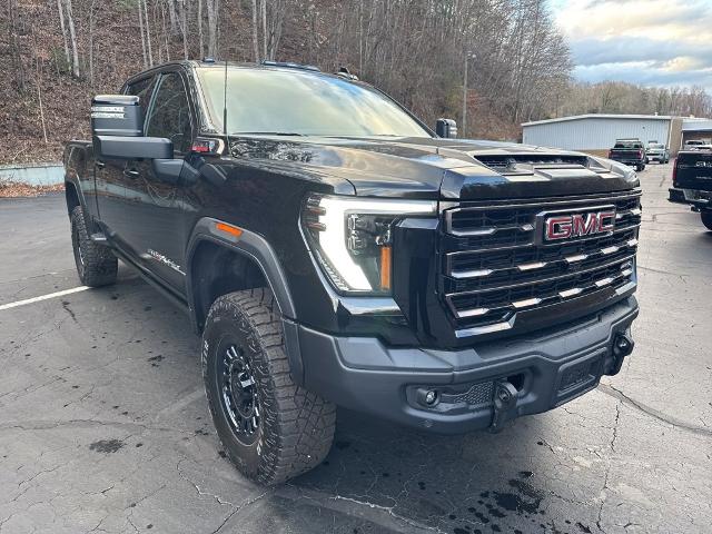 2025 GMC Sierra 2500 HD Vehicle Photo in MARION, NC 28752-6372