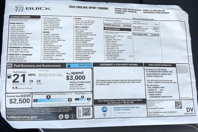 2025 Buick Enclave Vehicle Photo in KANSAS CITY, MO 64114-4545