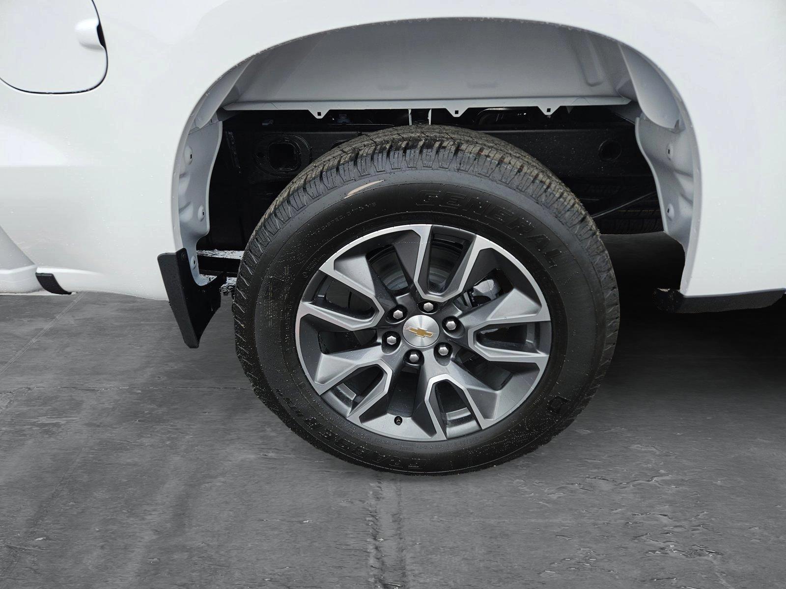 2025 Chevrolet Silverado 1500 Vehicle Photo in NORTH RICHLAND HILLS, TX 76180-7199