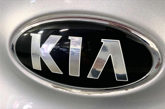 2021 Kia Sportage Vehicle Photo in Lees Summit, MO 64086