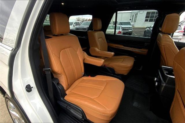 2023 Ford Expedition Vehicle Photo in Kansas City, MO 64114