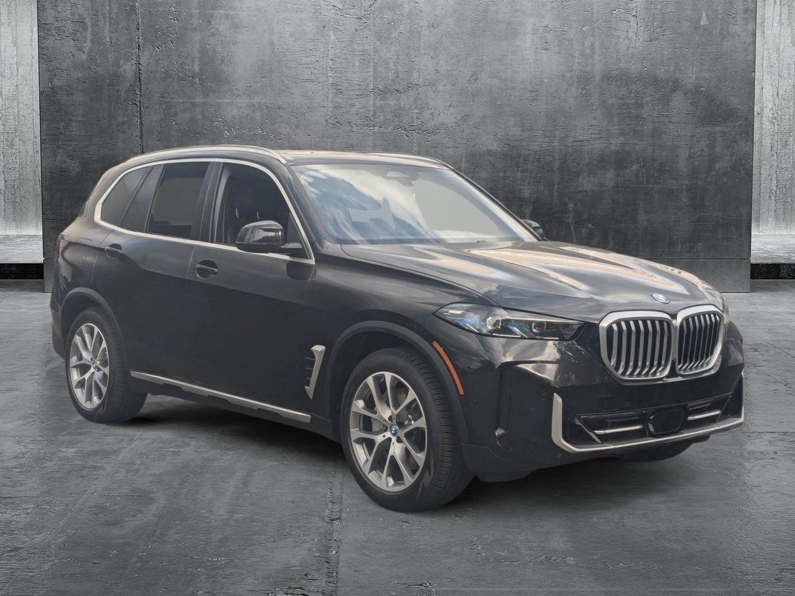 2025 BMW X5 xDrive50e Vehicle Photo in Towson, MD 21204