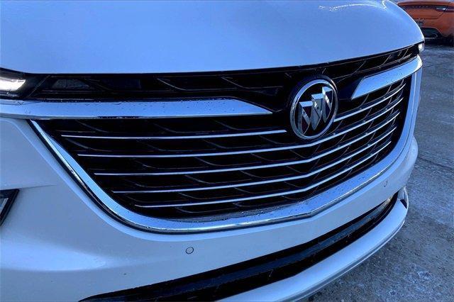 2022 Buick Enclave Vehicle Photo in TOPEKA, KS 66609-0000