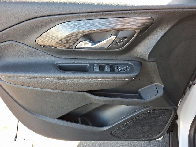 2022 GMC Terrain Vehicle Photo in TREVOSE, PA 19053-4984
