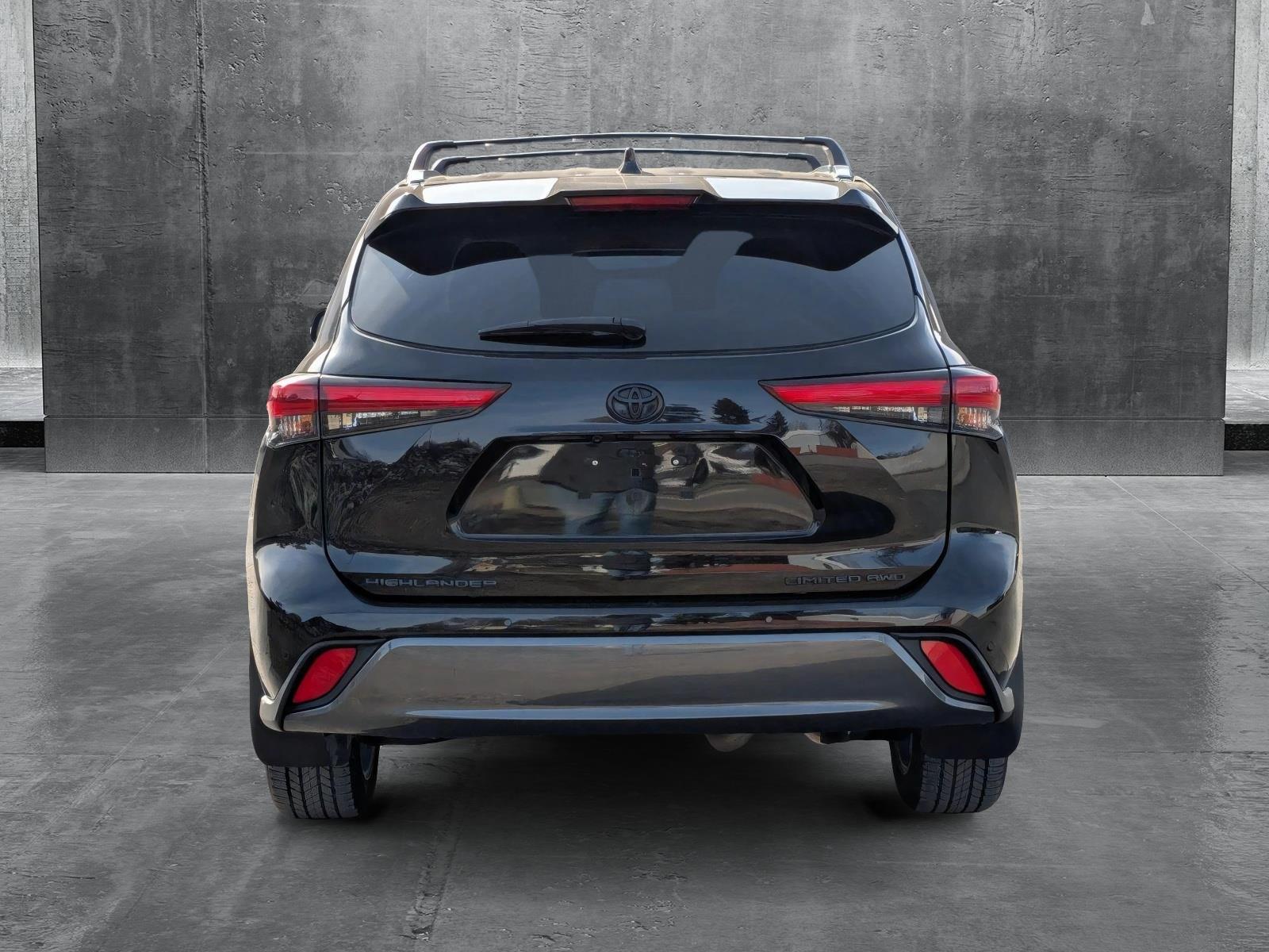 2022 Toyota Highlander Vehicle Photo in Spokane, WA 99201