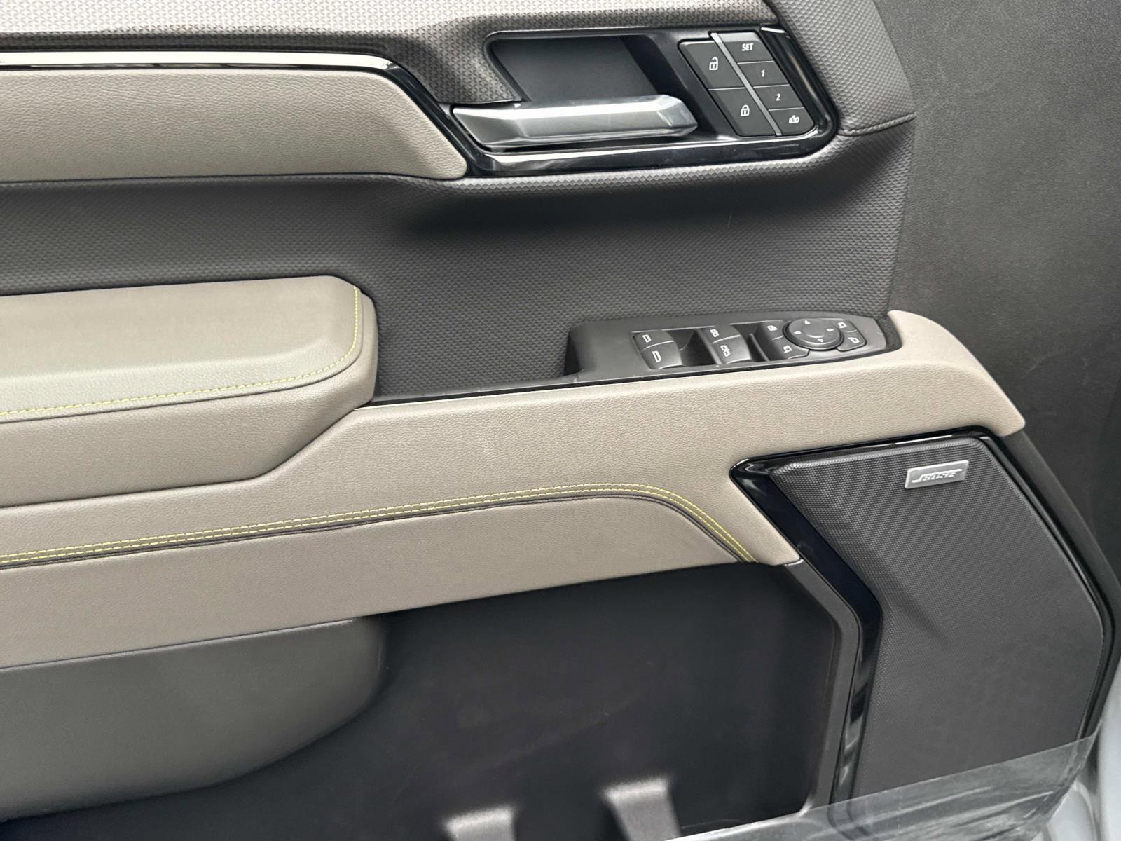2025 Chevrolet Silverado 1500 Vehicle Photo in LOS ANGELES, CA 90007-3794