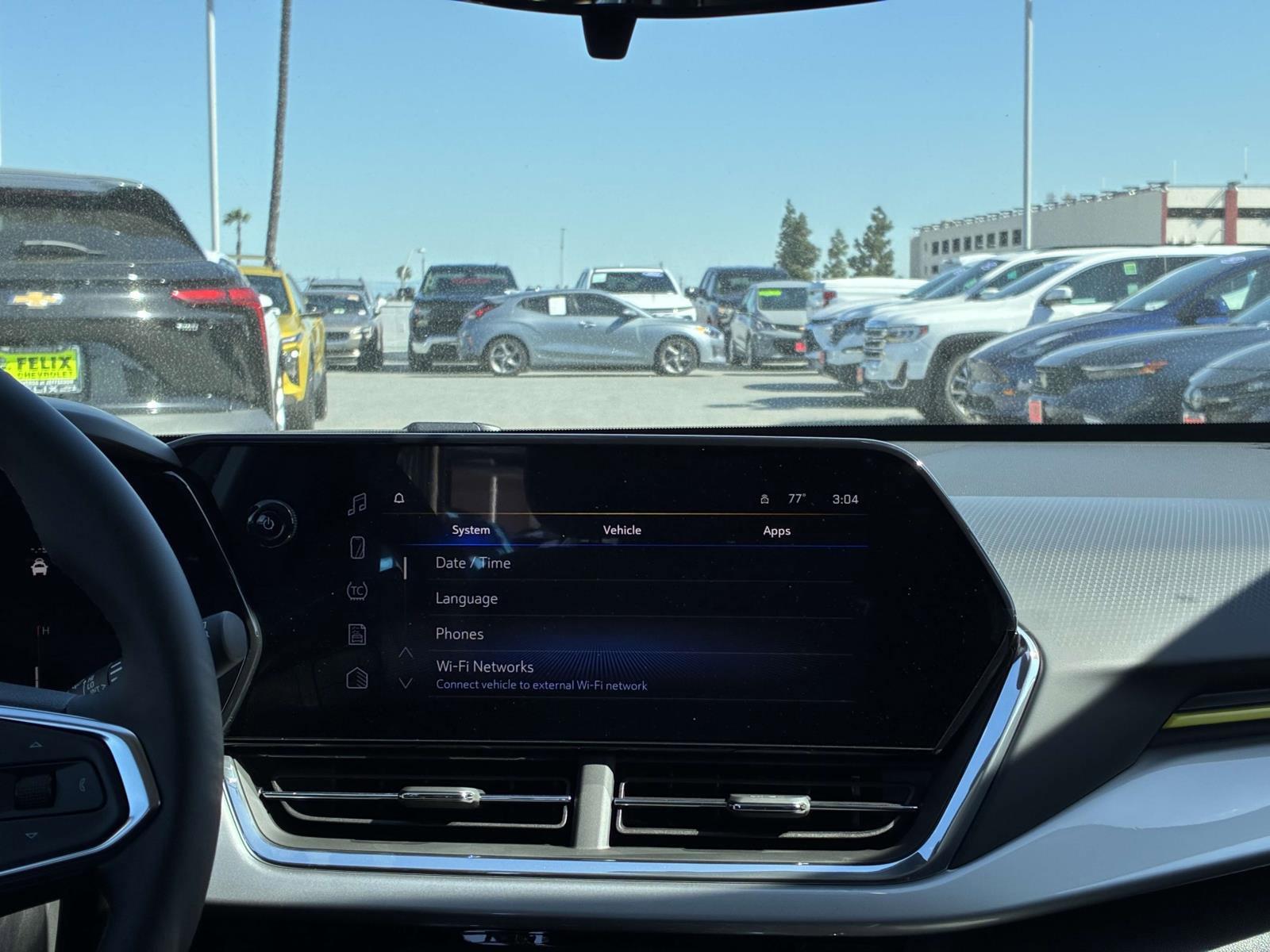 2025 Chevrolet Trax Vehicle Photo in LOS ANGELES, CA 90007-3794