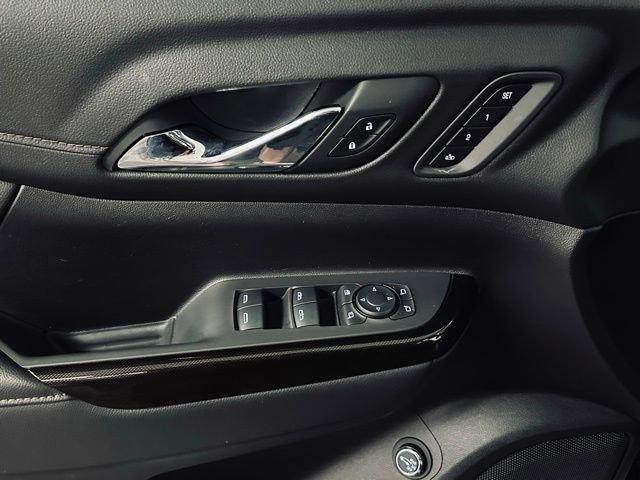 2022 GMC Acadia Vehicle Photo in MEDINA, OH 44256-9631