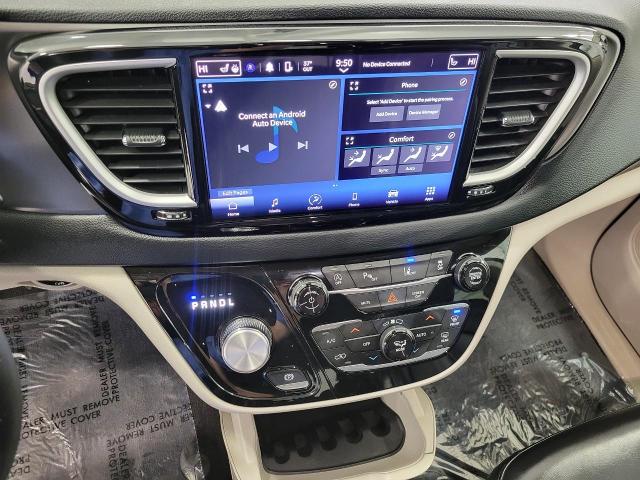 2023 Chrysler Pacifica Vehicle Photo in Oshkosh, WI 54901
