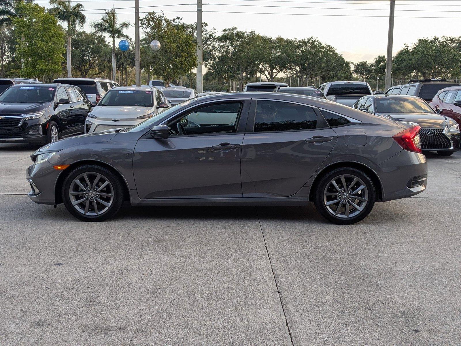2019 Honda Civic Sedan Vehicle Photo in PEMBROKE PINES, FL 33024-6534