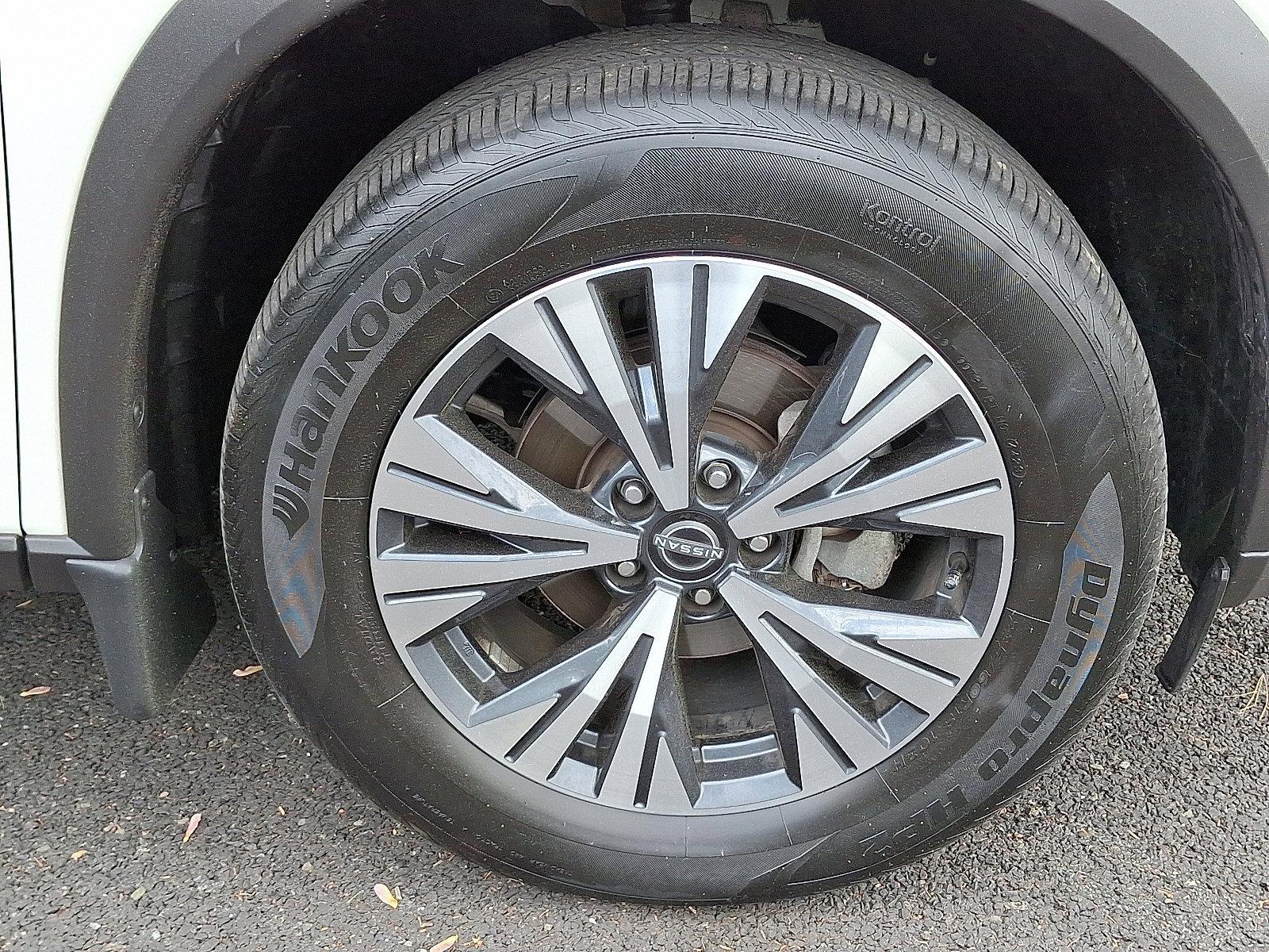 2023 Nissan Rogue Vehicle Photo in Jenkintown, PA 19046