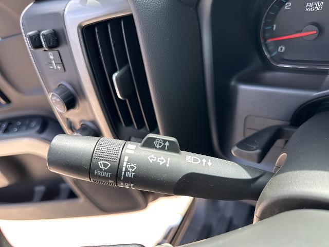 2018 Chevrolet Silverado 1500 Vehicle Photo in MANITOWOC, WI 54220-5838