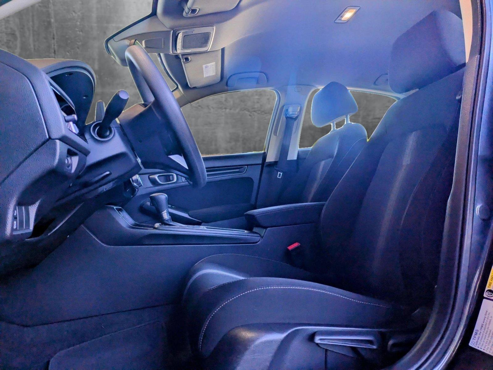 2023 Honda Civic Hatchback Vehicle Photo in Valencia, CA 91355-1794
