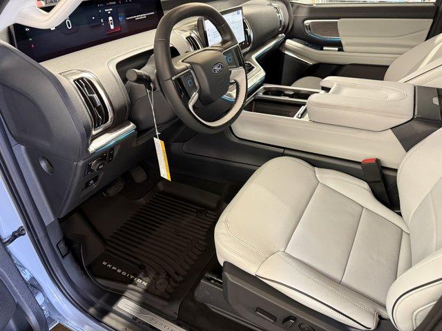2025 Ford Expedition Vehicle Photo in Ogallala, NE 69153