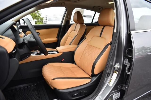 2024 Nissan Sentra Vehicle Photo in Ballwin, MO 63011