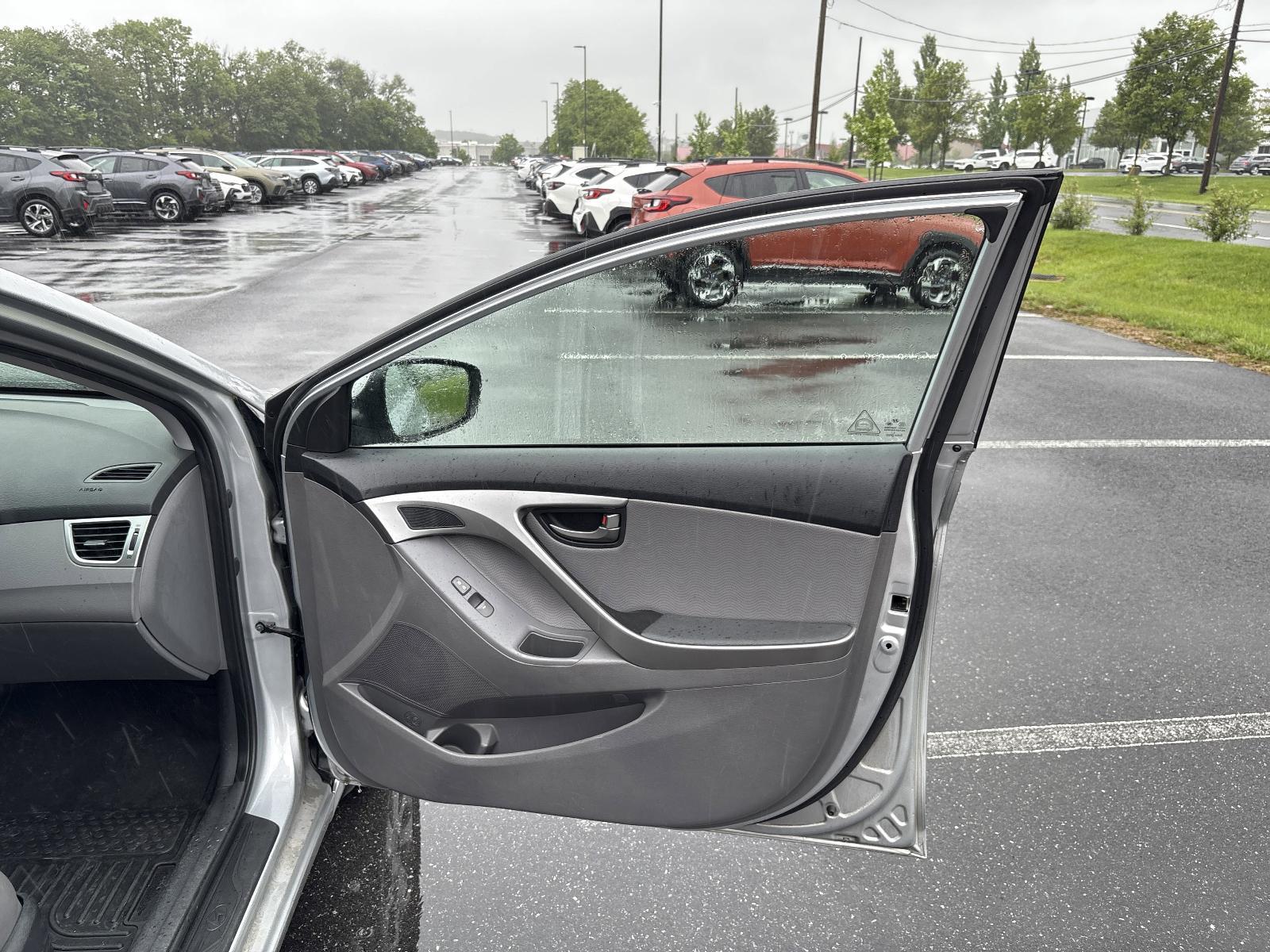 2013 Hyundai ELANTRA Vehicle Photo in Mechanicsburg, PA 17050