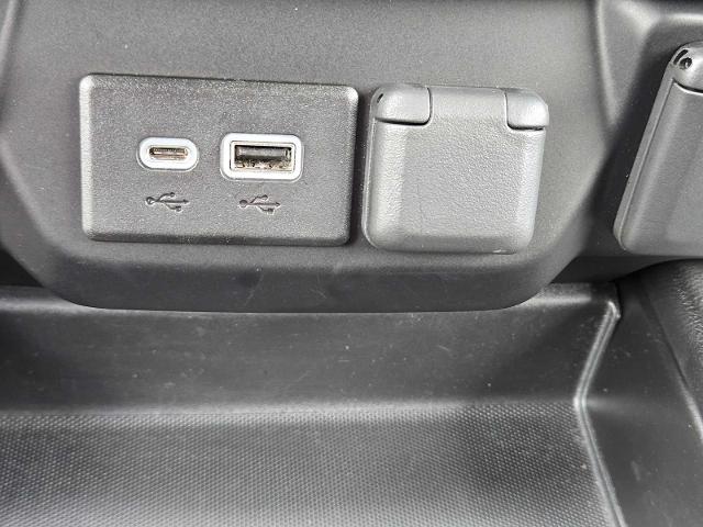 2022 GMC Sierra 2500 HD Vehicle Photo in DENTON, TX 76210-9321