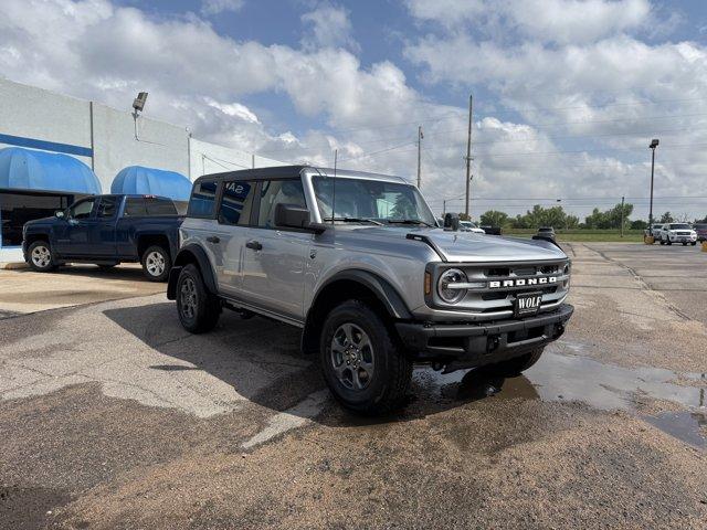 2024 Ford Bronco Vehicle Photo in Ogallala, NE 69153