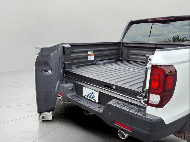 2025 Honda Ridgeline Vehicle Photo in Oshkosh, WI 54904
