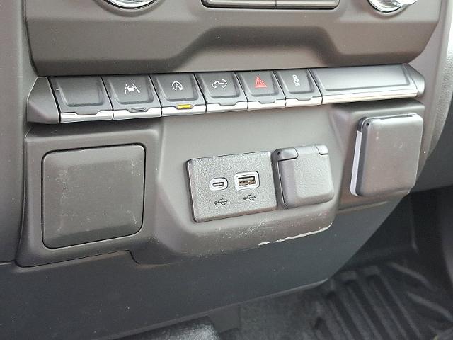 2025 GMC Sierra 1500 Vehicle Photo in TREVOSE, PA 19053-4984