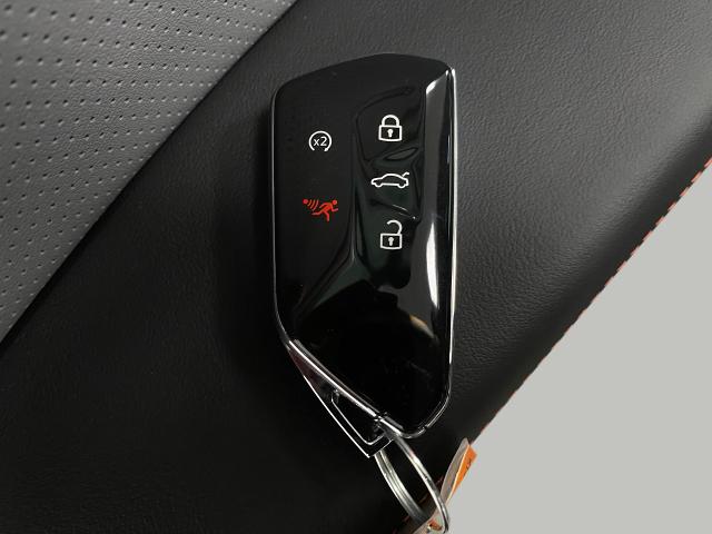 2025 Volkswagen Atlas Vehicle Photo in Appleton, WI 54913