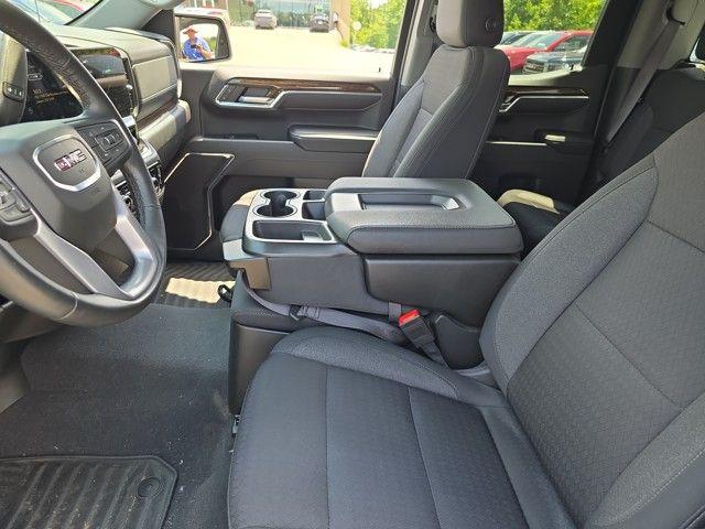 2023 GMC Sierra 1500 Vehicle Photo in Pleasant Hills, PA 15236