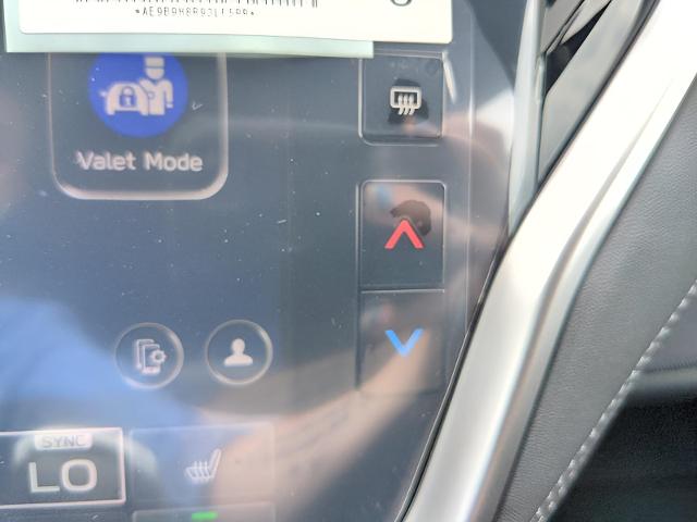 2025 Subaru Outback Vehicle Photo in Green Bay, WI 54304