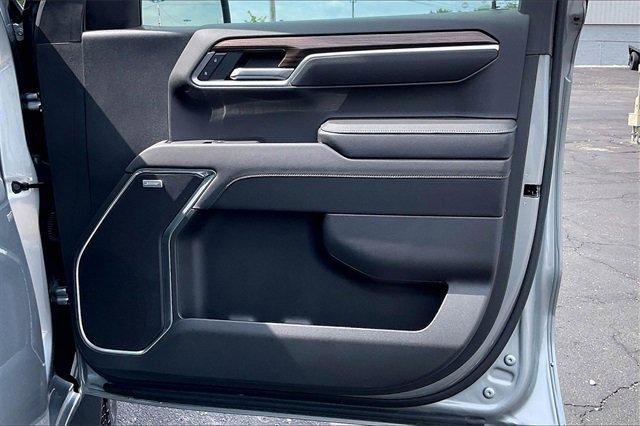2025 Chevrolet Silverado 1500 Vehicle Photo in INDEPENDENCE, MO 64055-1314
