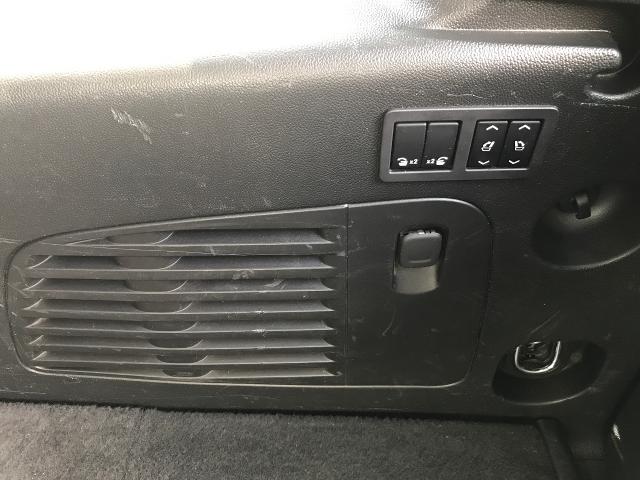 2017 GMC Yukon XL Vehicle Photo in GREEN BAY, WI 54303-3330