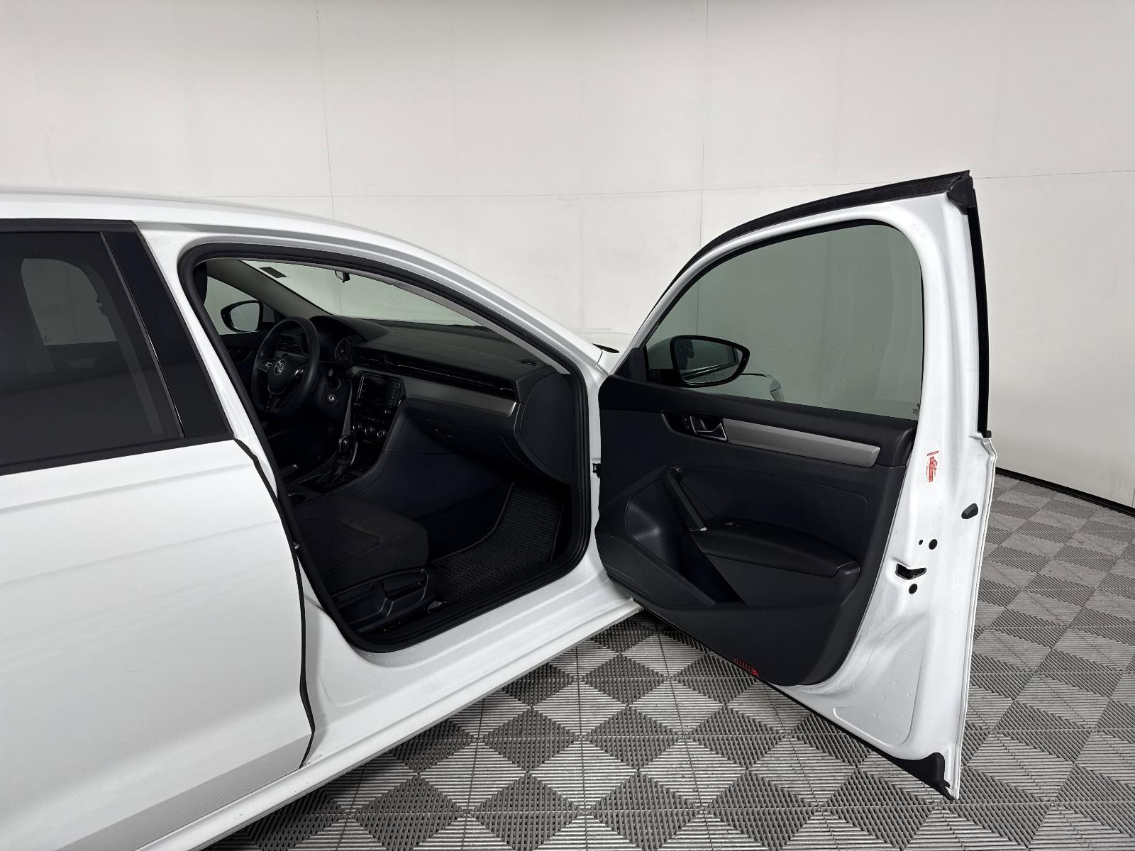 2020 Volkswagen Passat Vehicle Photo in Georgetown, TX 78626