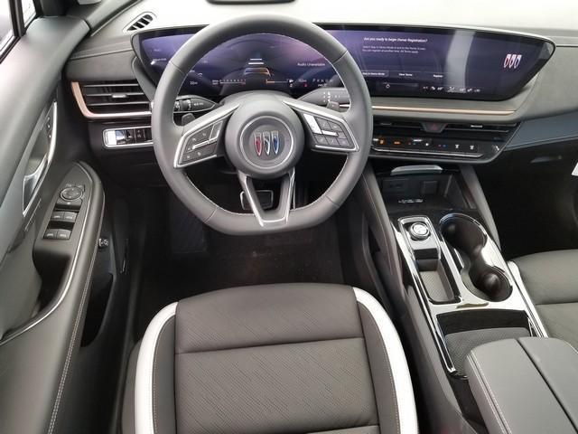 2025 Buick Envision Vehicle Photo in ELYRIA, OH 44035-6349
