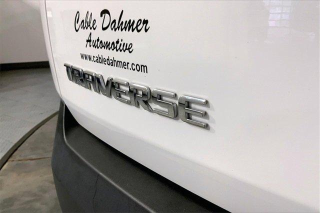 2023 Chevrolet Traverse Vehicle Photo in KANSAS CITY, MO 64114-4502