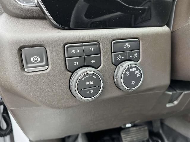 2024 Chevrolet Silverado 2500 HD Vehicle Photo in ALCOA, TN 37701-3235