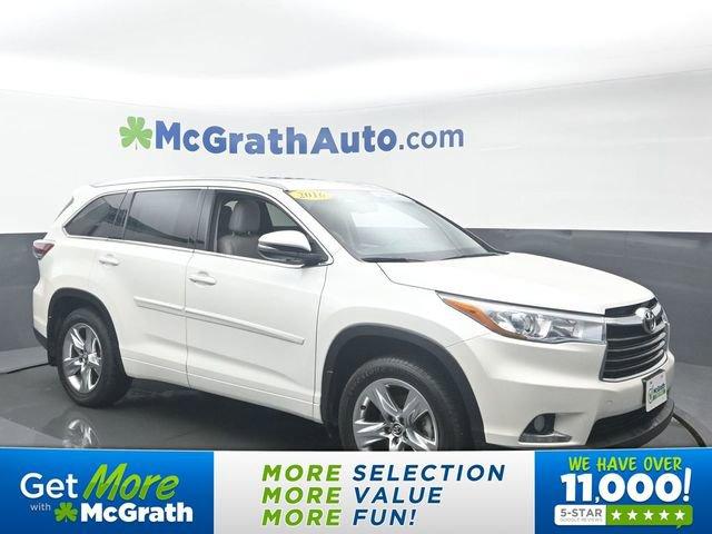 2016 Toyota Highlander Vehicle Photo in Marion, IA 52302